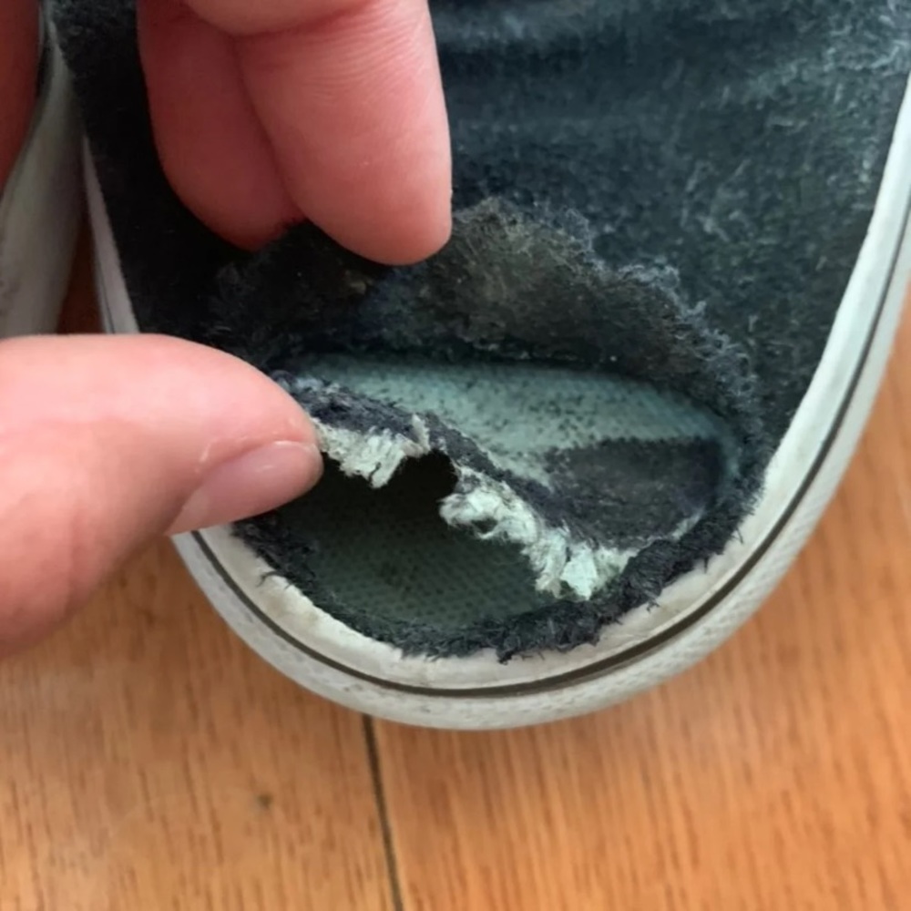 Vans - Picture 3 of 4